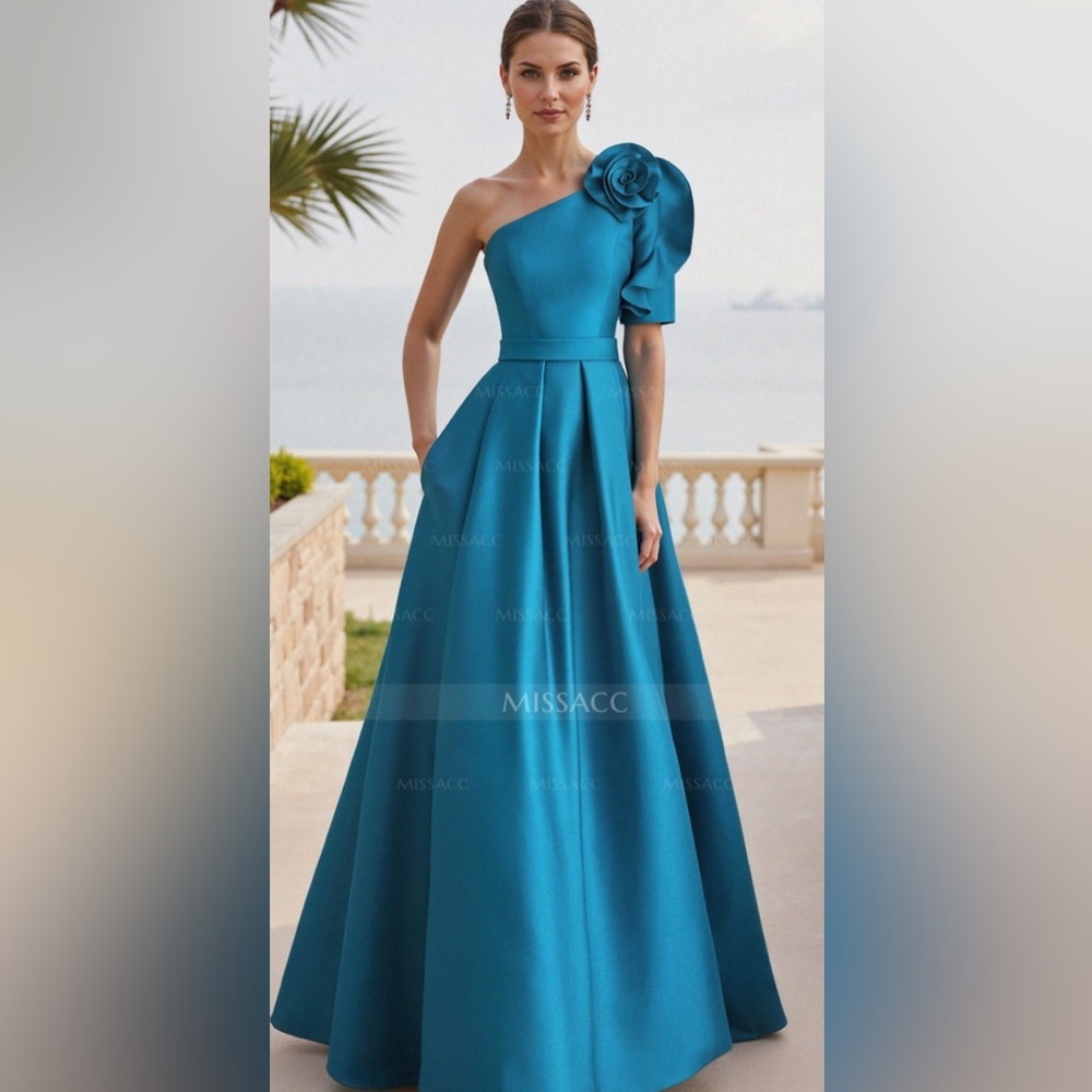 Elegant Teal One Shoulder Gown by